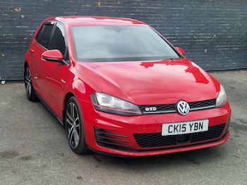 Used Volkswagen Golf 2015 for sale - 78999984: Photo