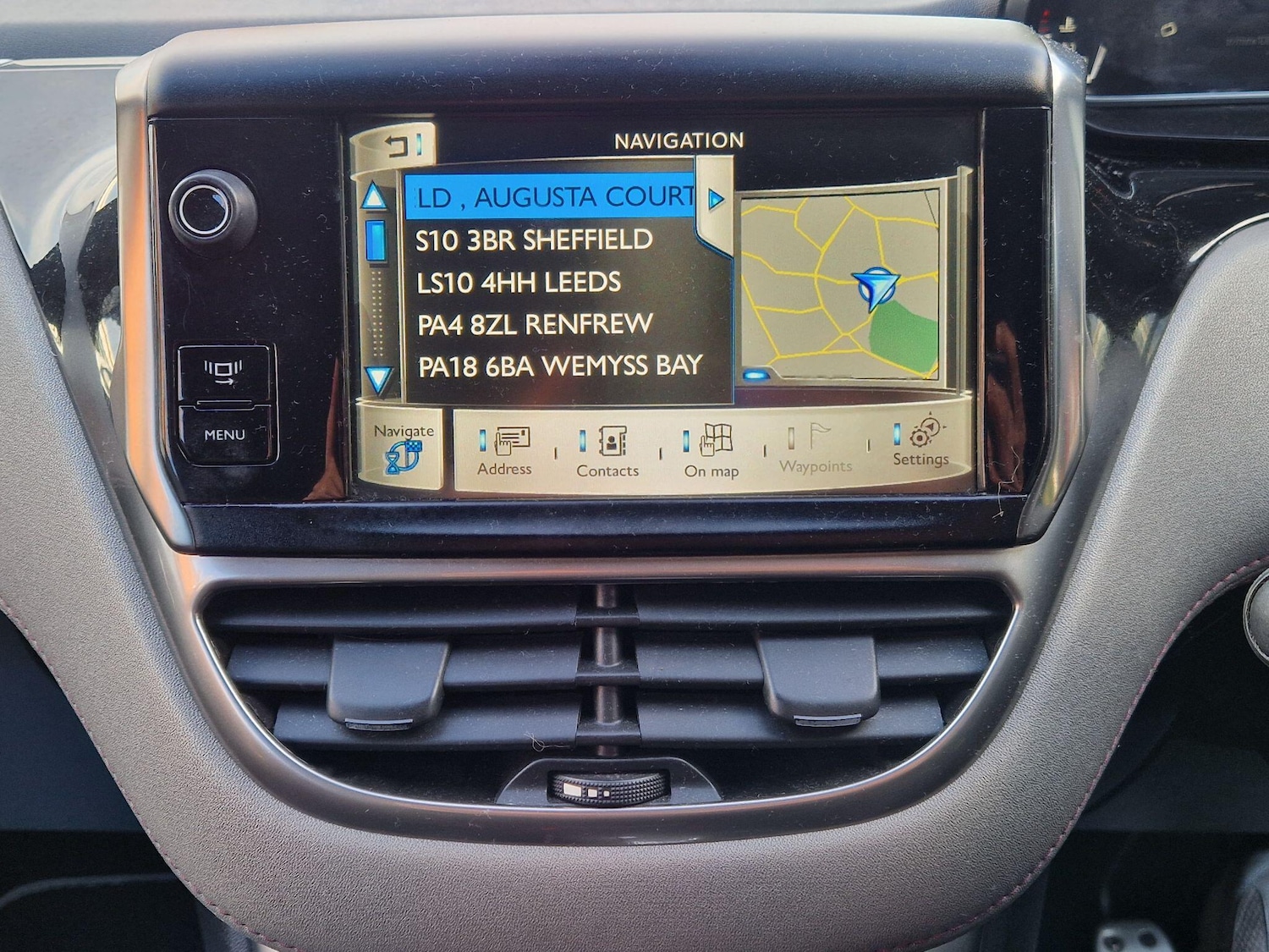 Used Peugeot 208 2014 for sale - 76781211: Photo 26