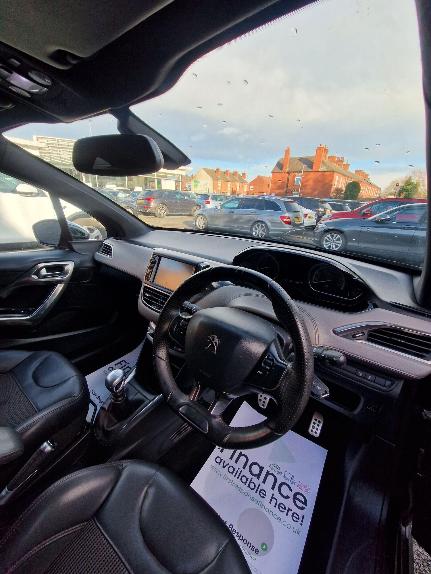 Used Peugeot 208 2014 for sale - 76781211: Photo 27