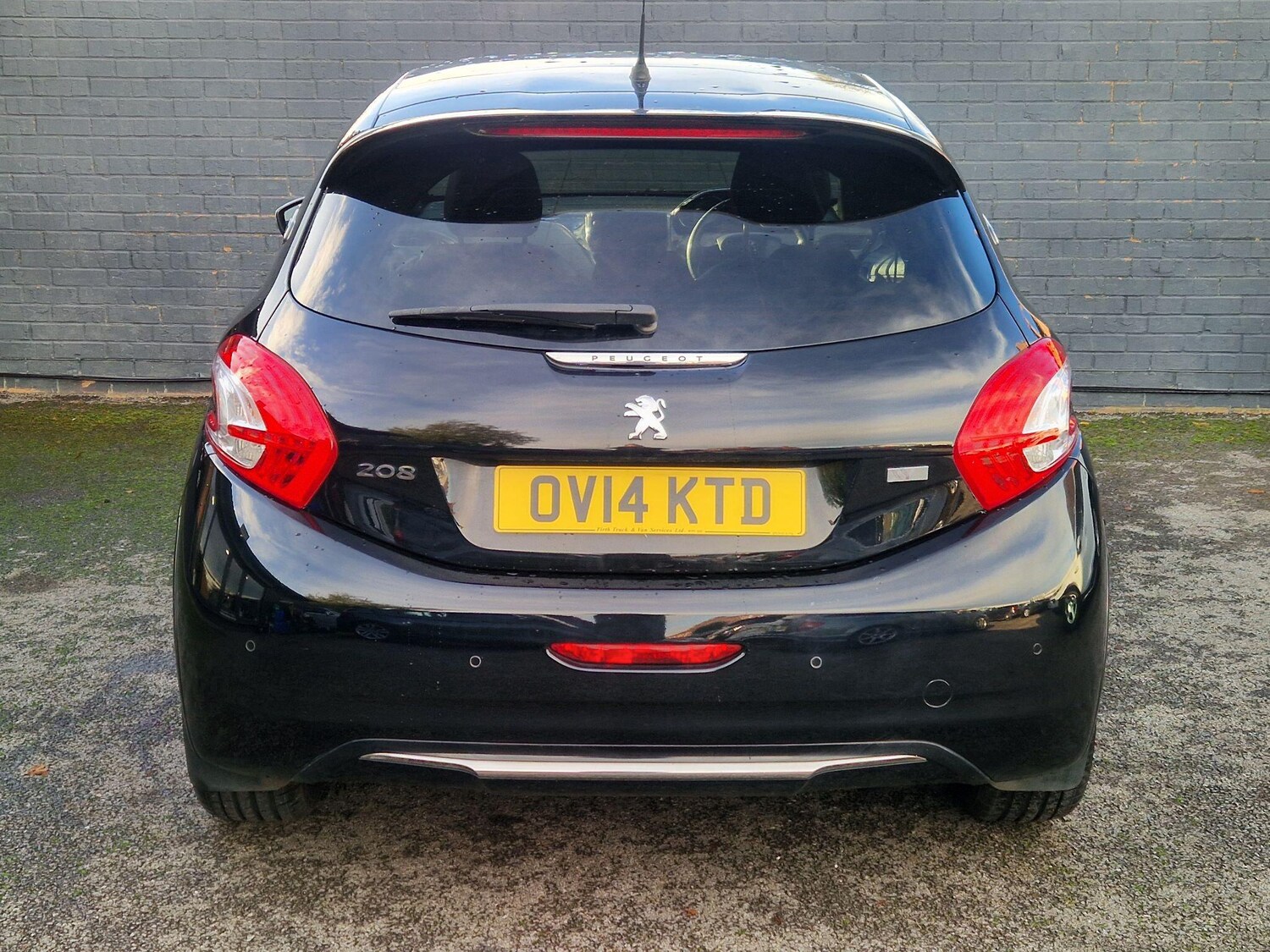 Used Peugeot 208 2014 for sale - 76781211: Photo 9