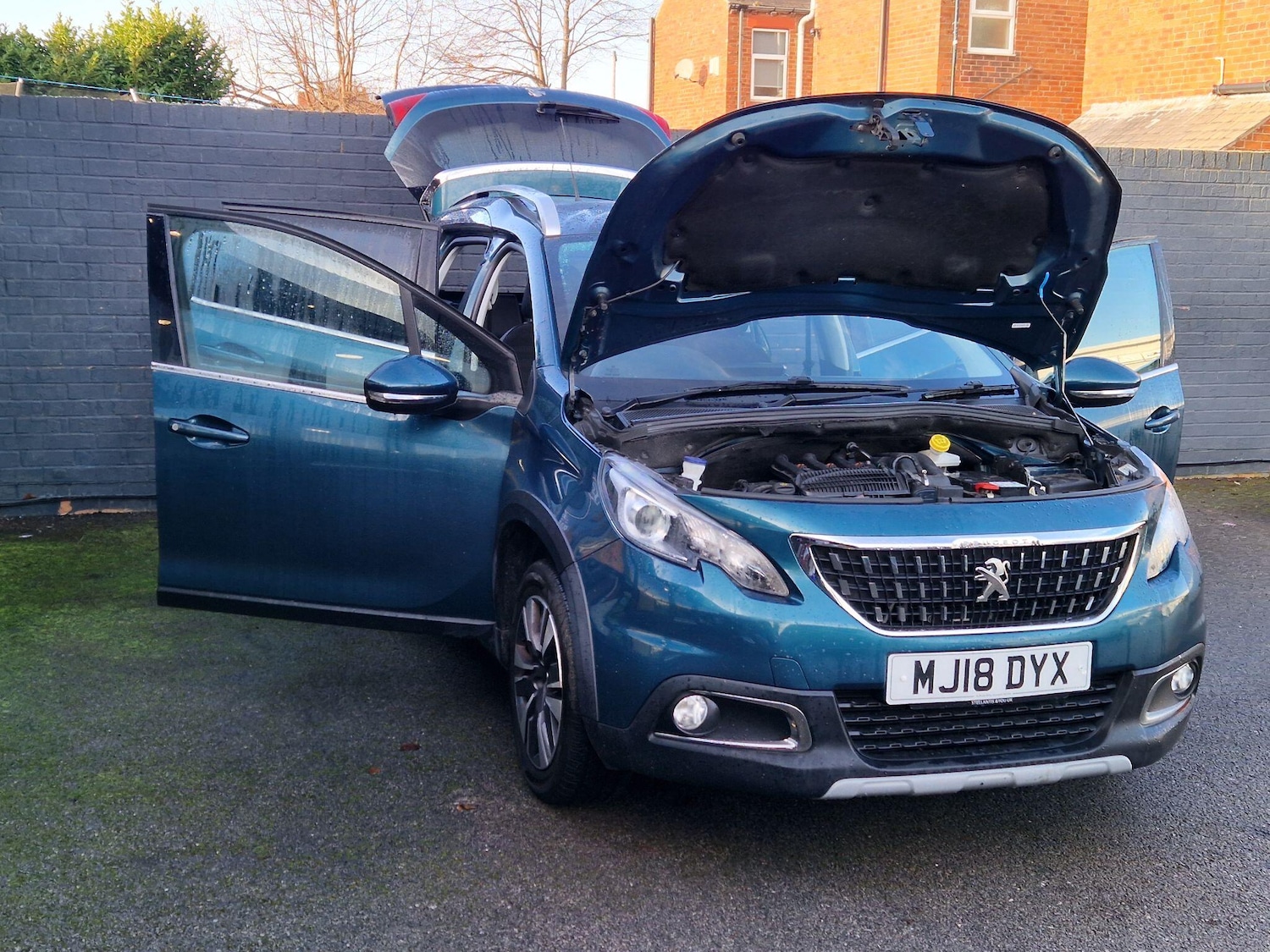 Used Peugeot 2008 2018 for sale - 77229621: Photo 12