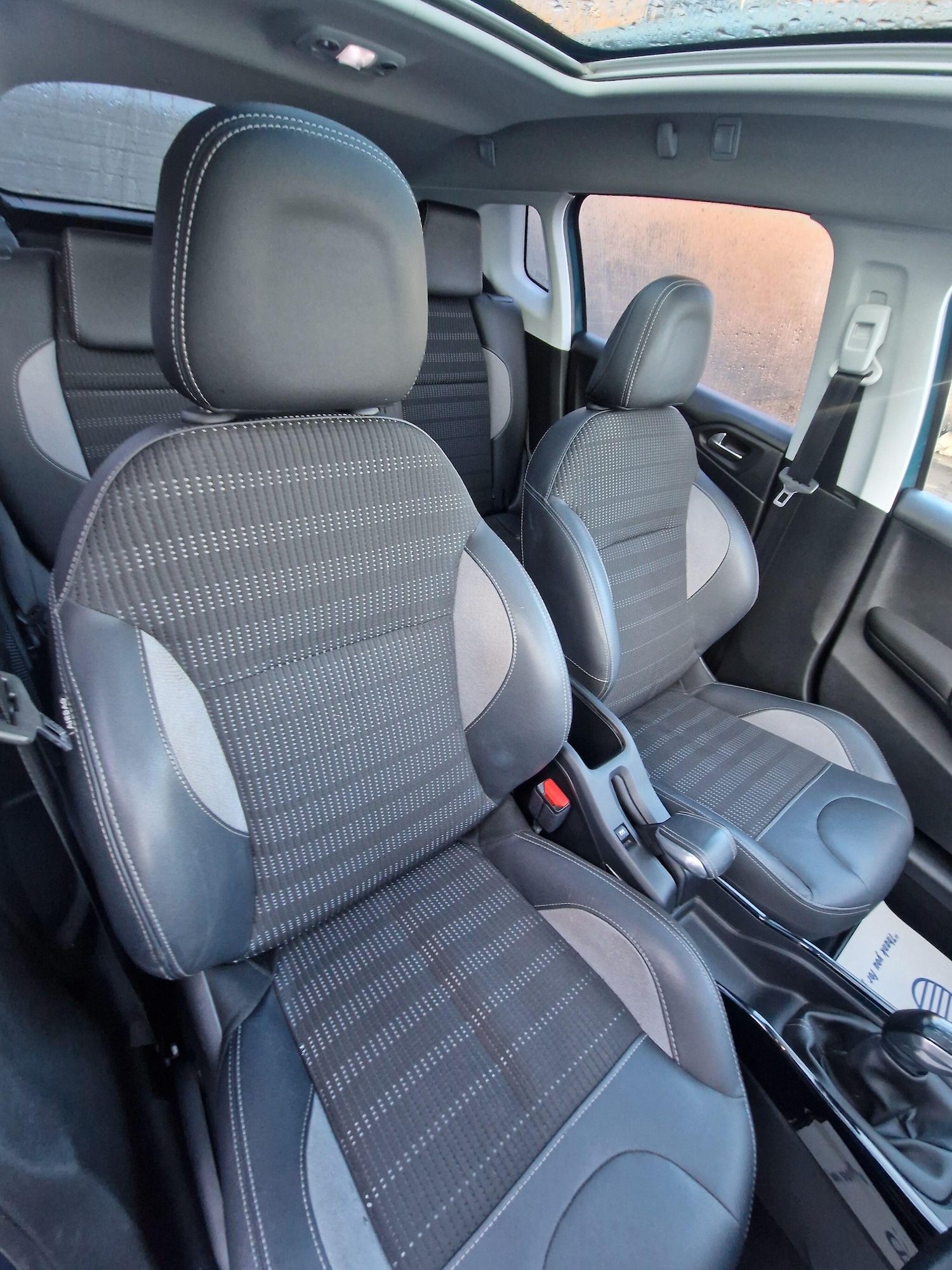 Used Peugeot 2008 2018 for sale - 77229621: Photo 30