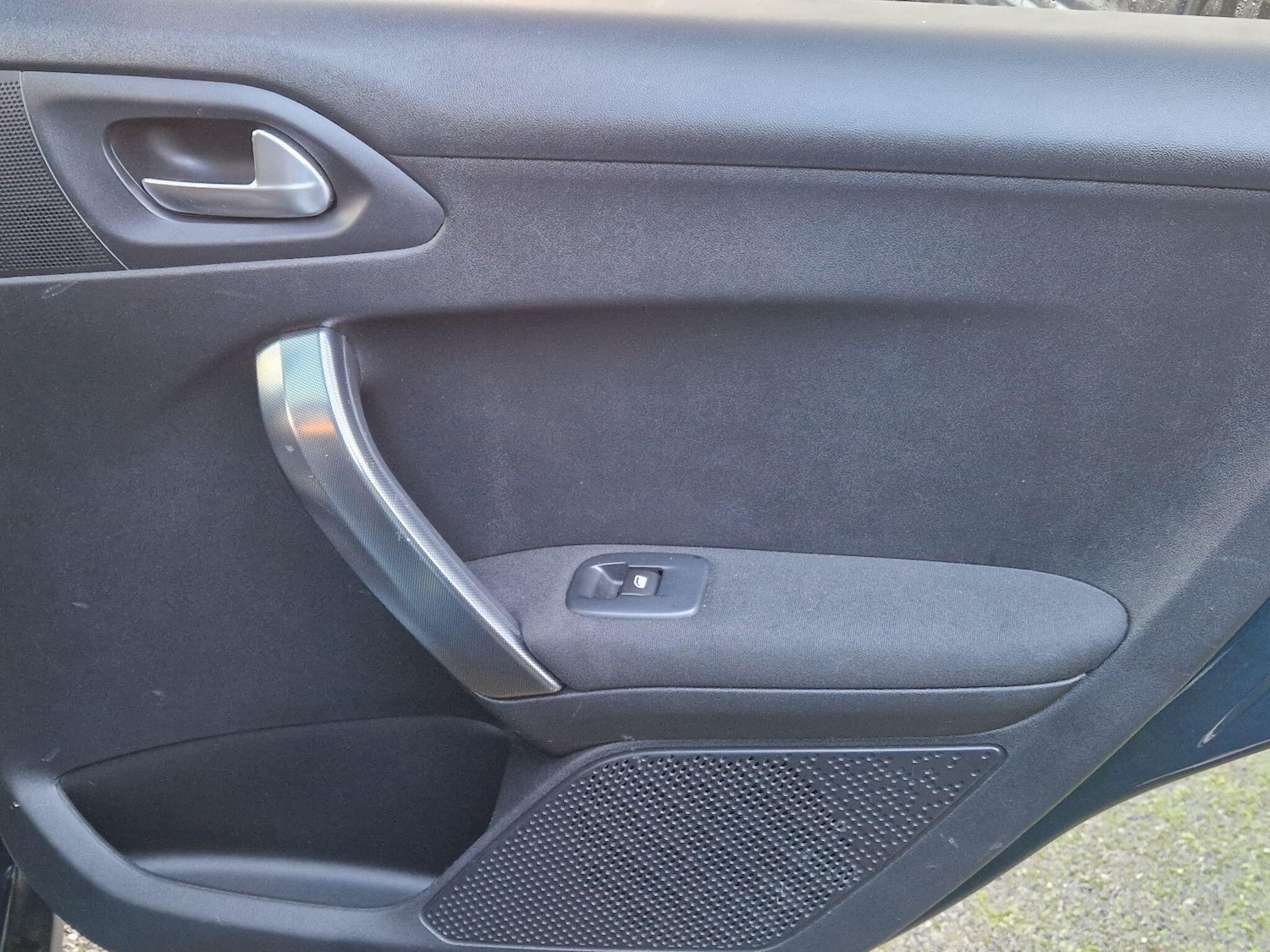 Used Peugeot 2008 2018 for sale - 77229621: Photo 35