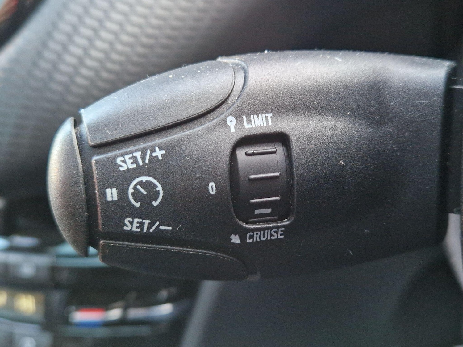 Used Peugeot 2008 2018 for sale - 77229621: Photo 54