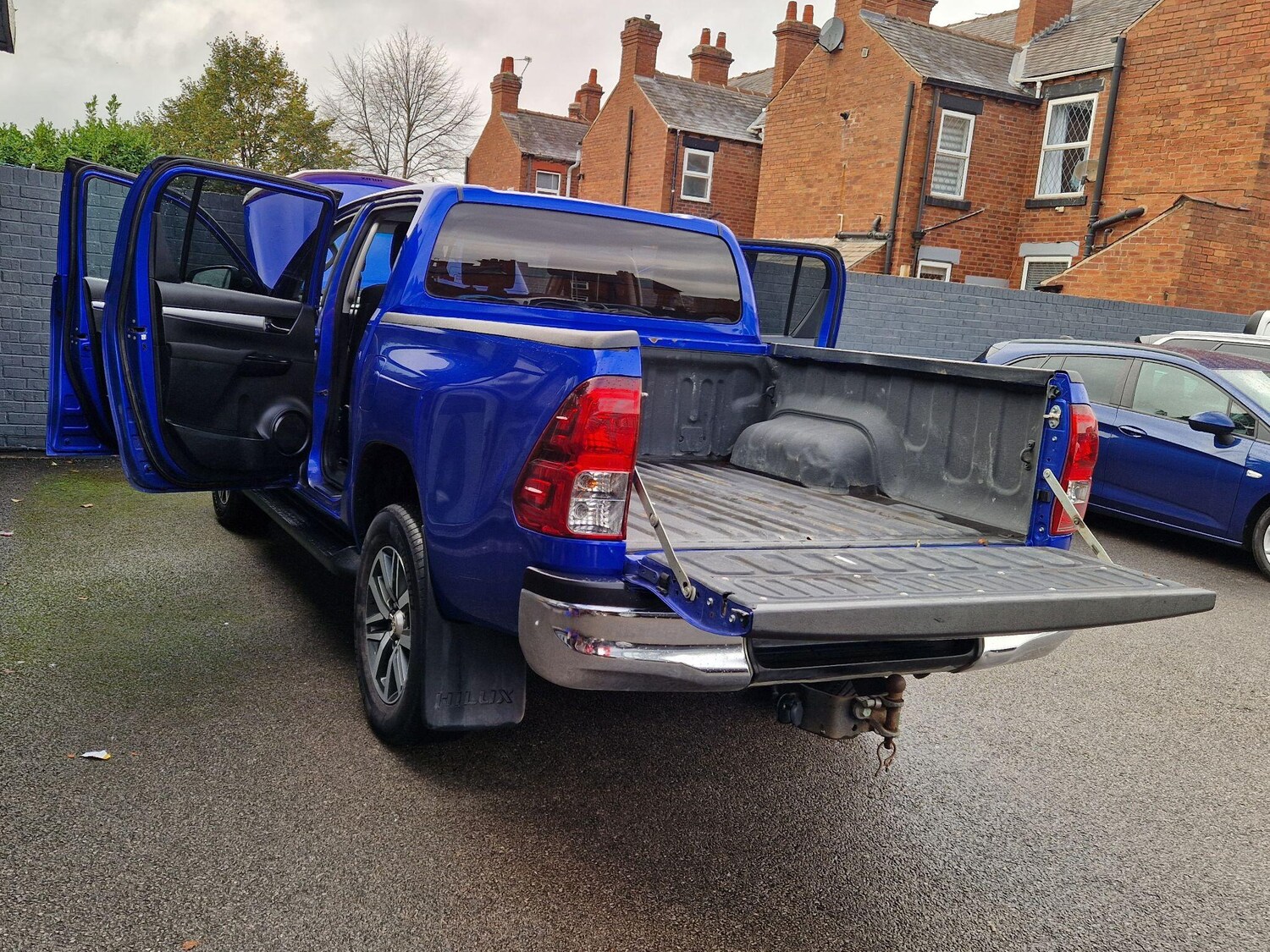 Used Toyota Hilux 2019 for sale - 76781036: Photo 18