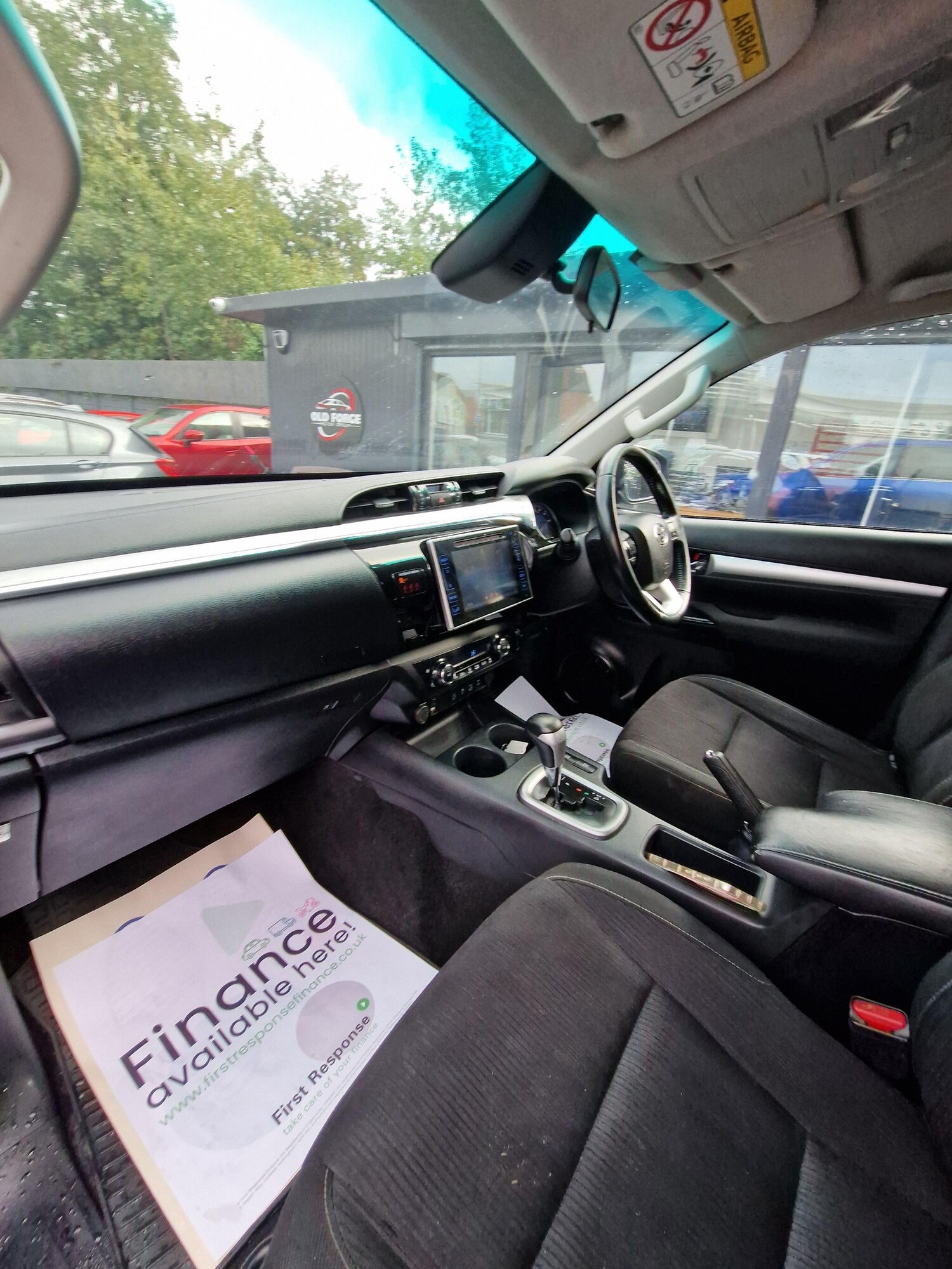 Used Toyota Hilux 2019 for sale - 76781036: Photo 35