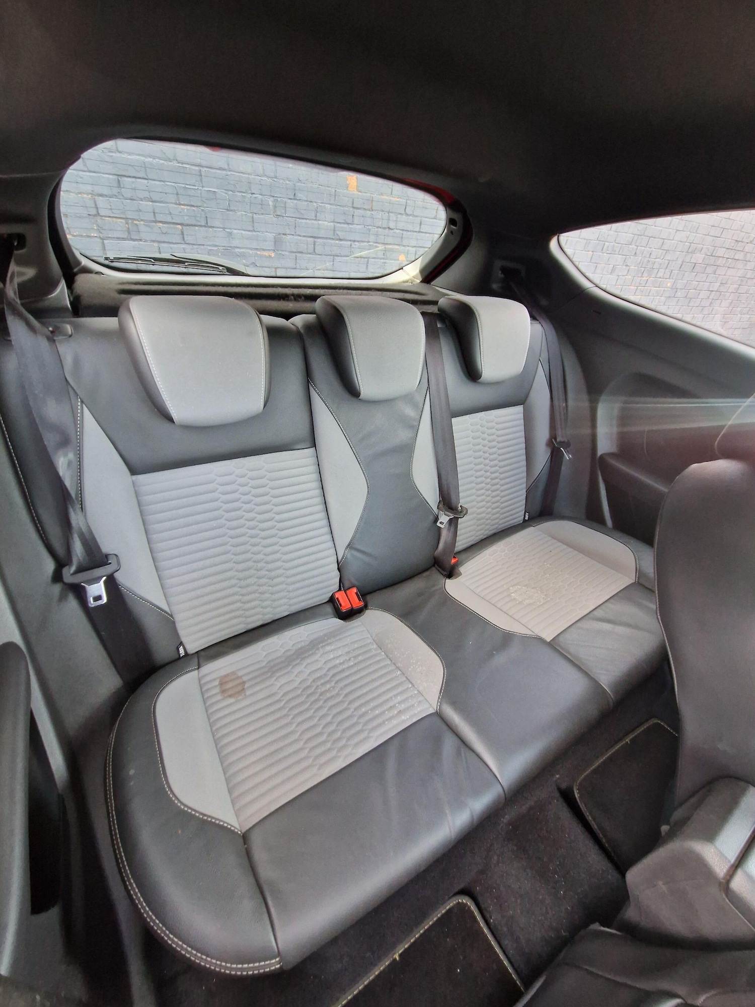 Used Ford Fiesta 2013 for sale - 77892845: Photo 35