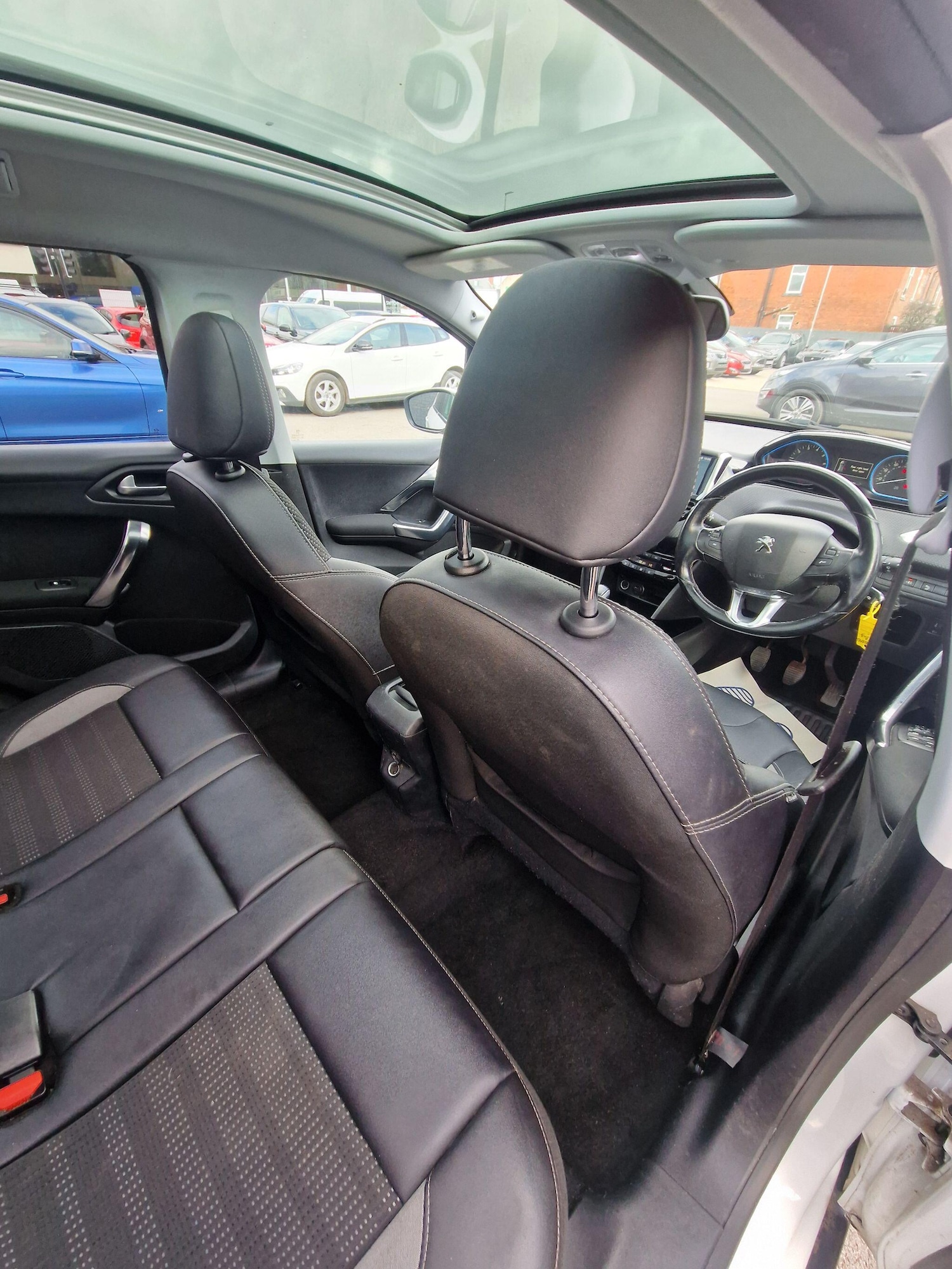 Used Peugeot 2008 2018 for sale - 77658638: Photo 33