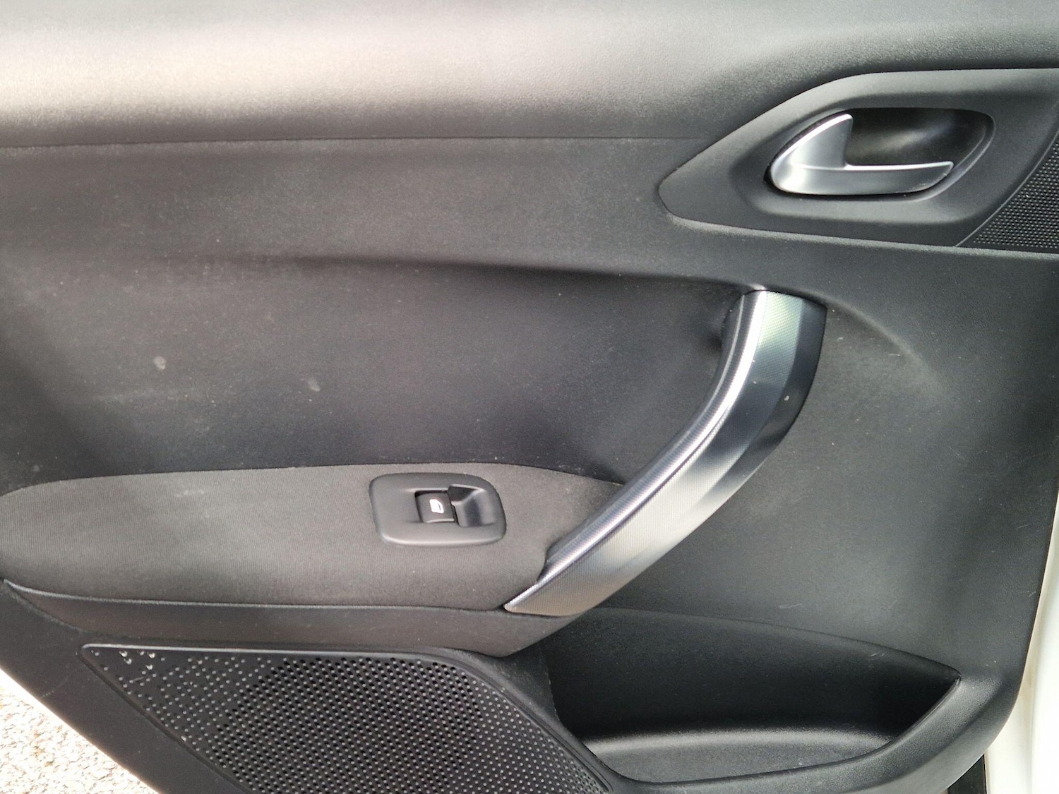 Used Peugeot 2008 2018 for sale - 77658638: Photo 37