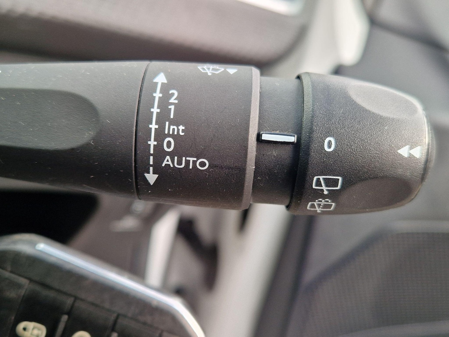 Used Peugeot 2008 2018 for sale - 77658638: Photo 45