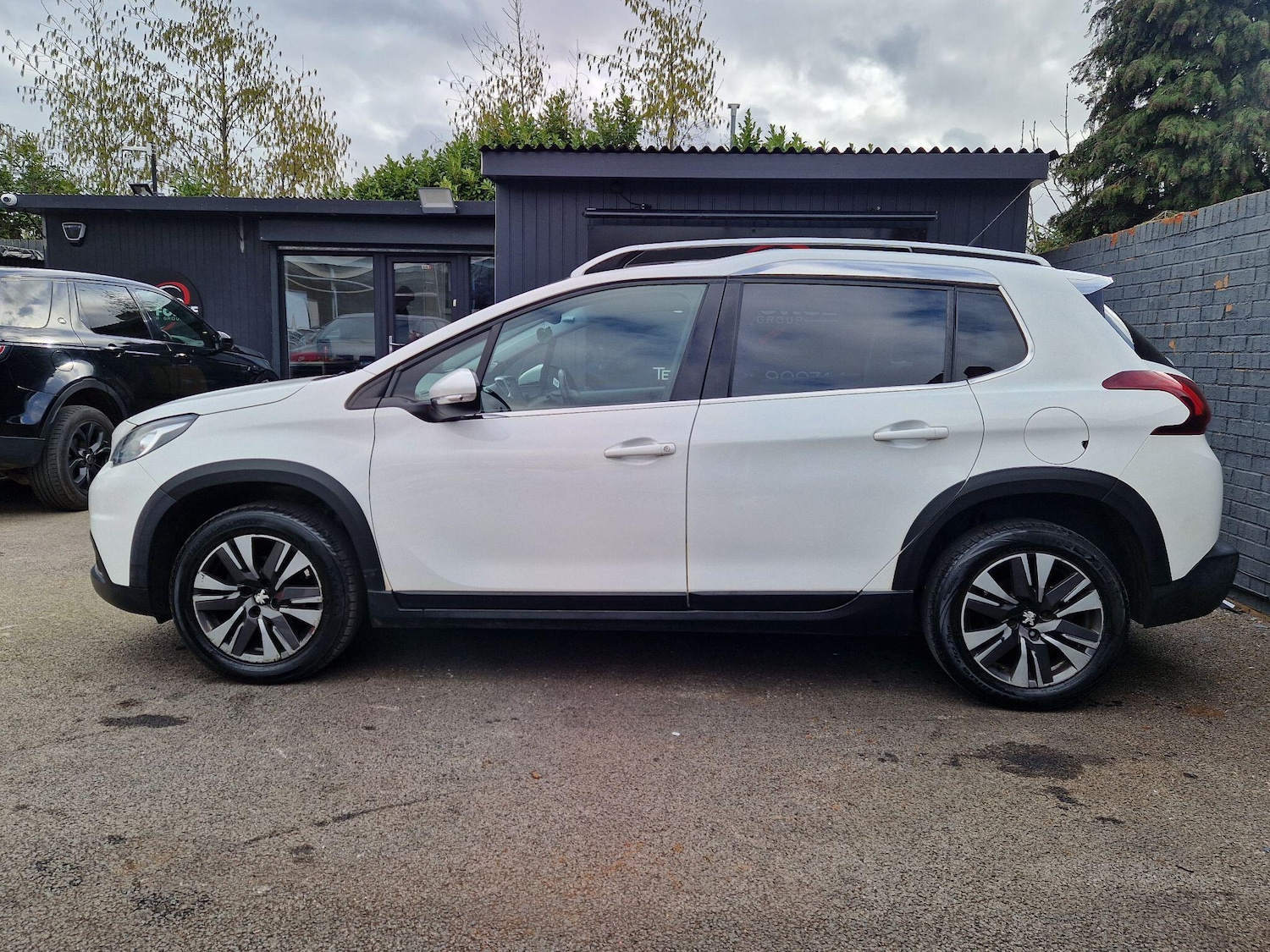Used Peugeot 2008 2018 for sale - 77658638: Photo 6
