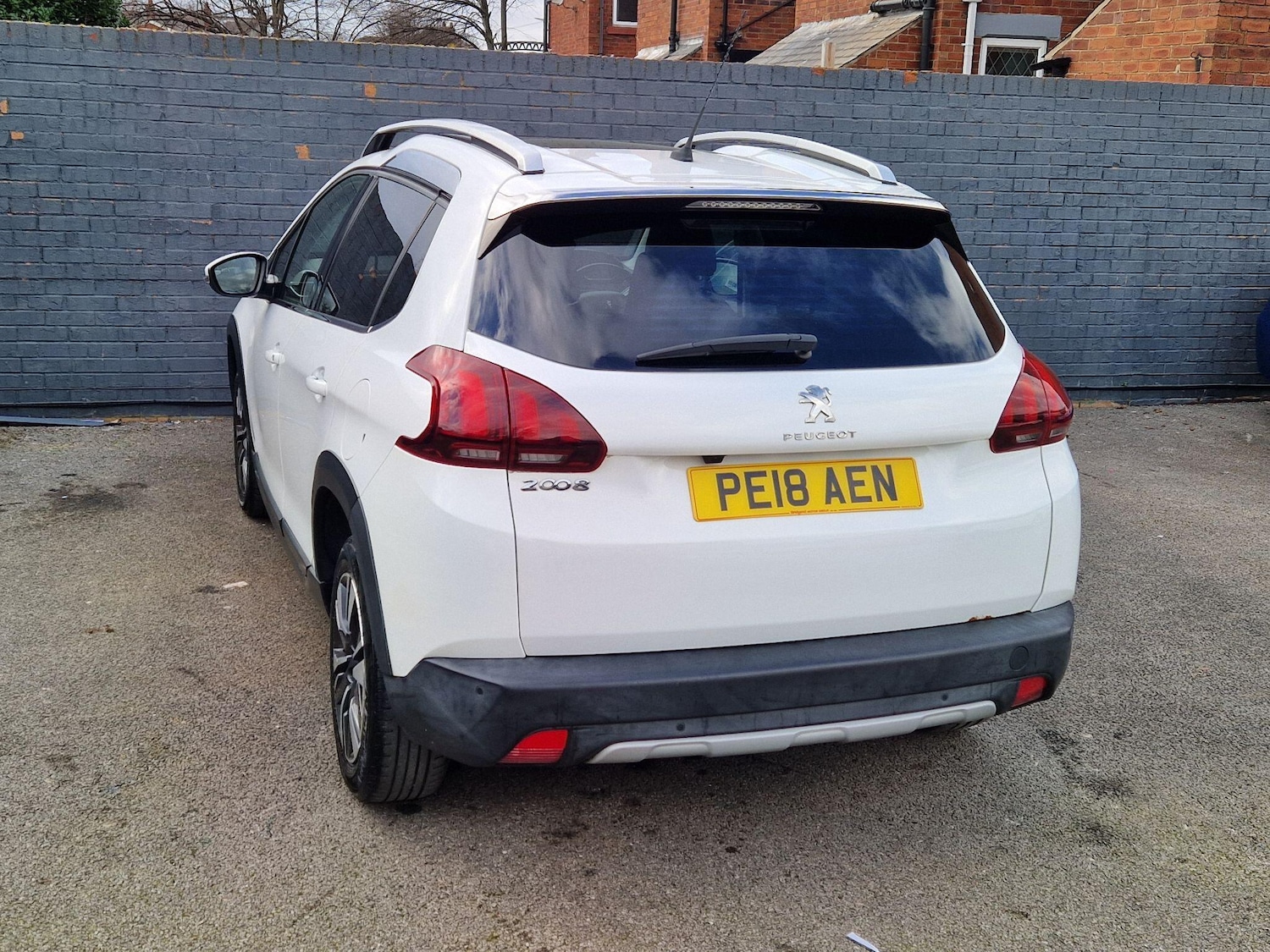 Used Peugeot 2008 2018 for sale - 77658638: Photo 8