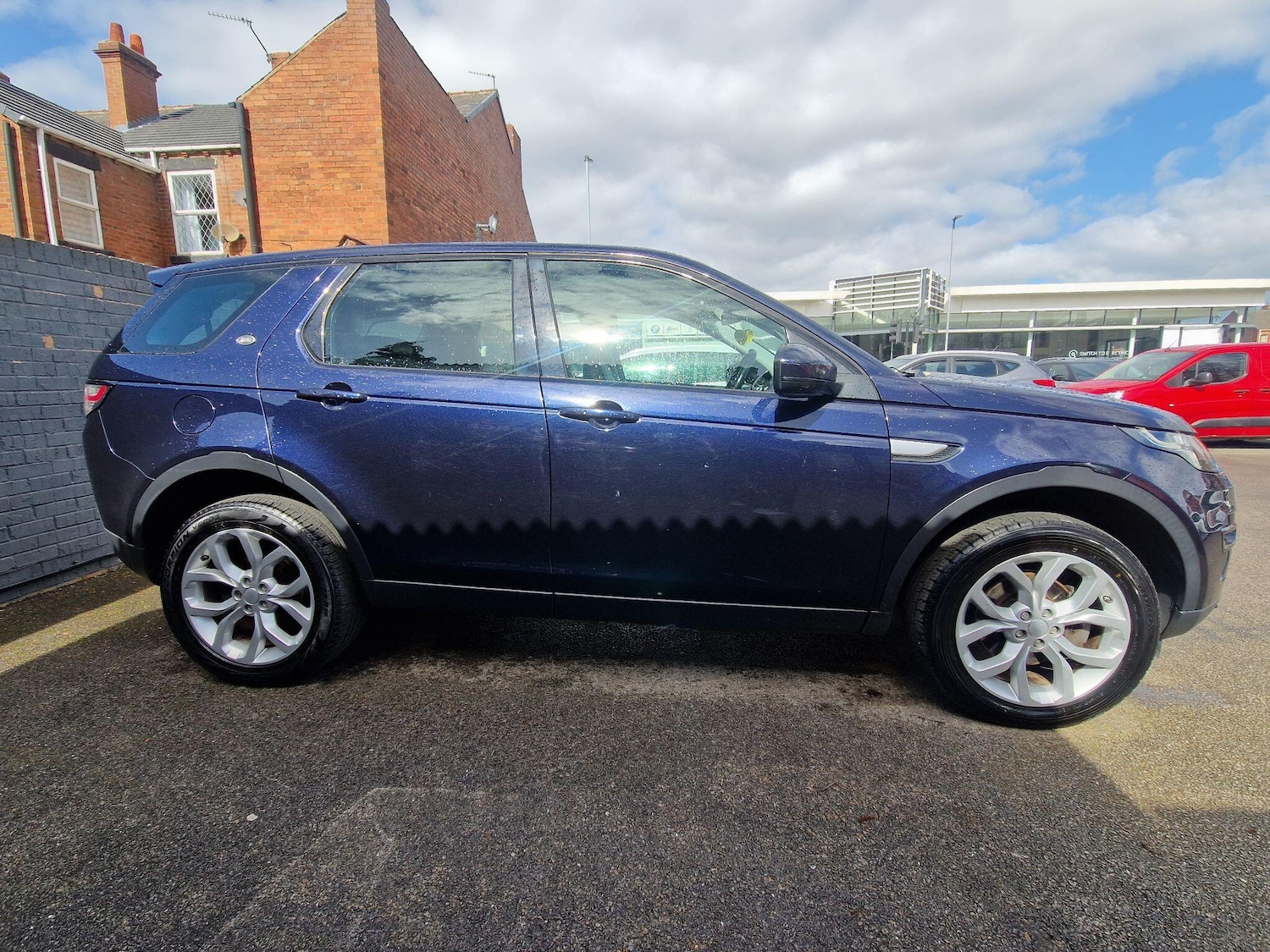 Used Land Rover Discovery Sport 2016 for sale - 78072178: Photo 7