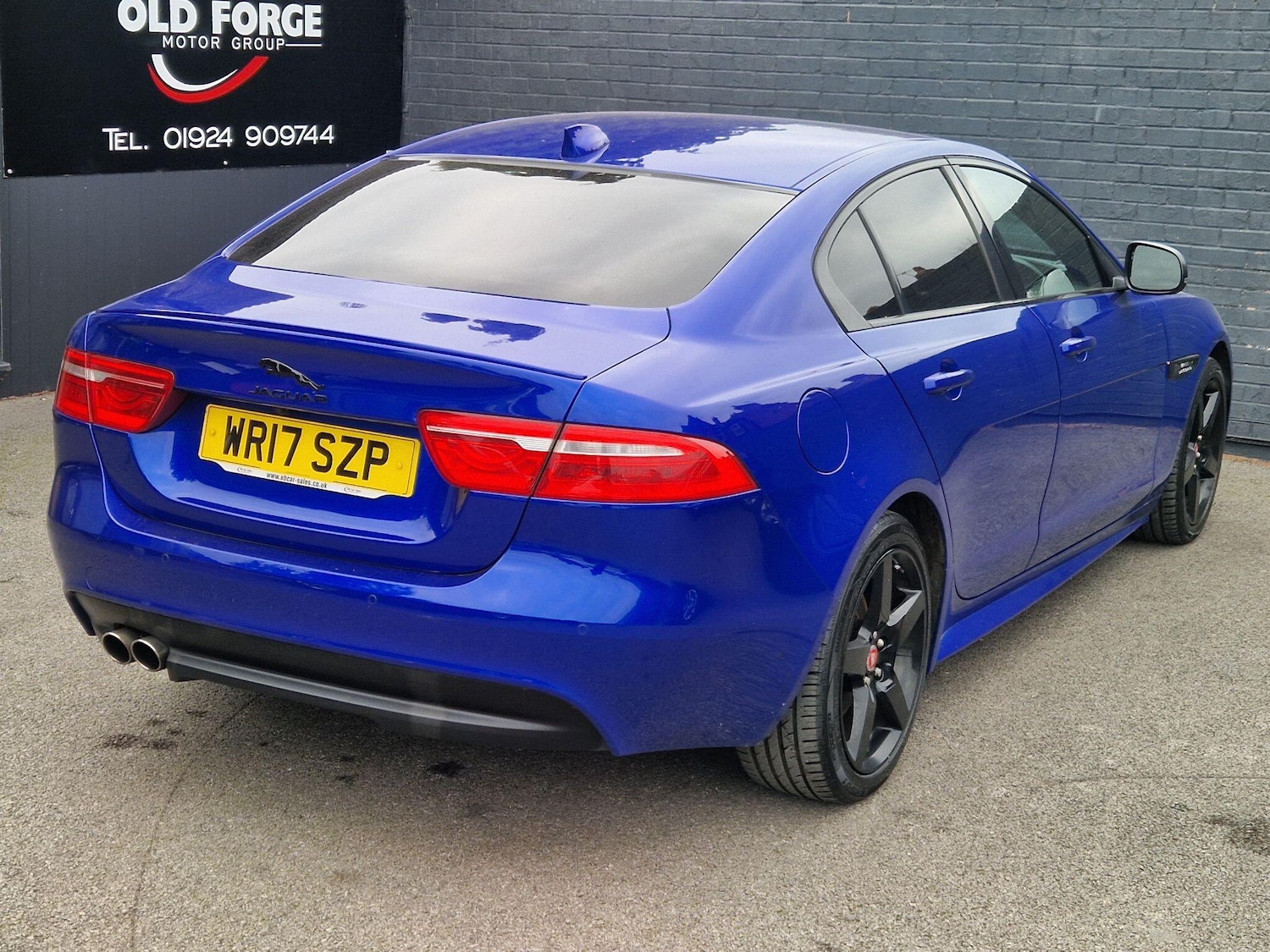Used Jaguar XE 2017 for sale - 76832184: Photo 10