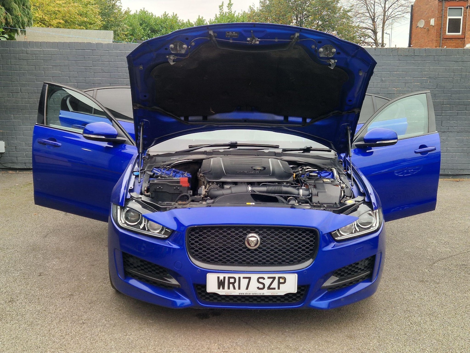 Used Jaguar XE 2017 for sale - 76832184: Photo 12