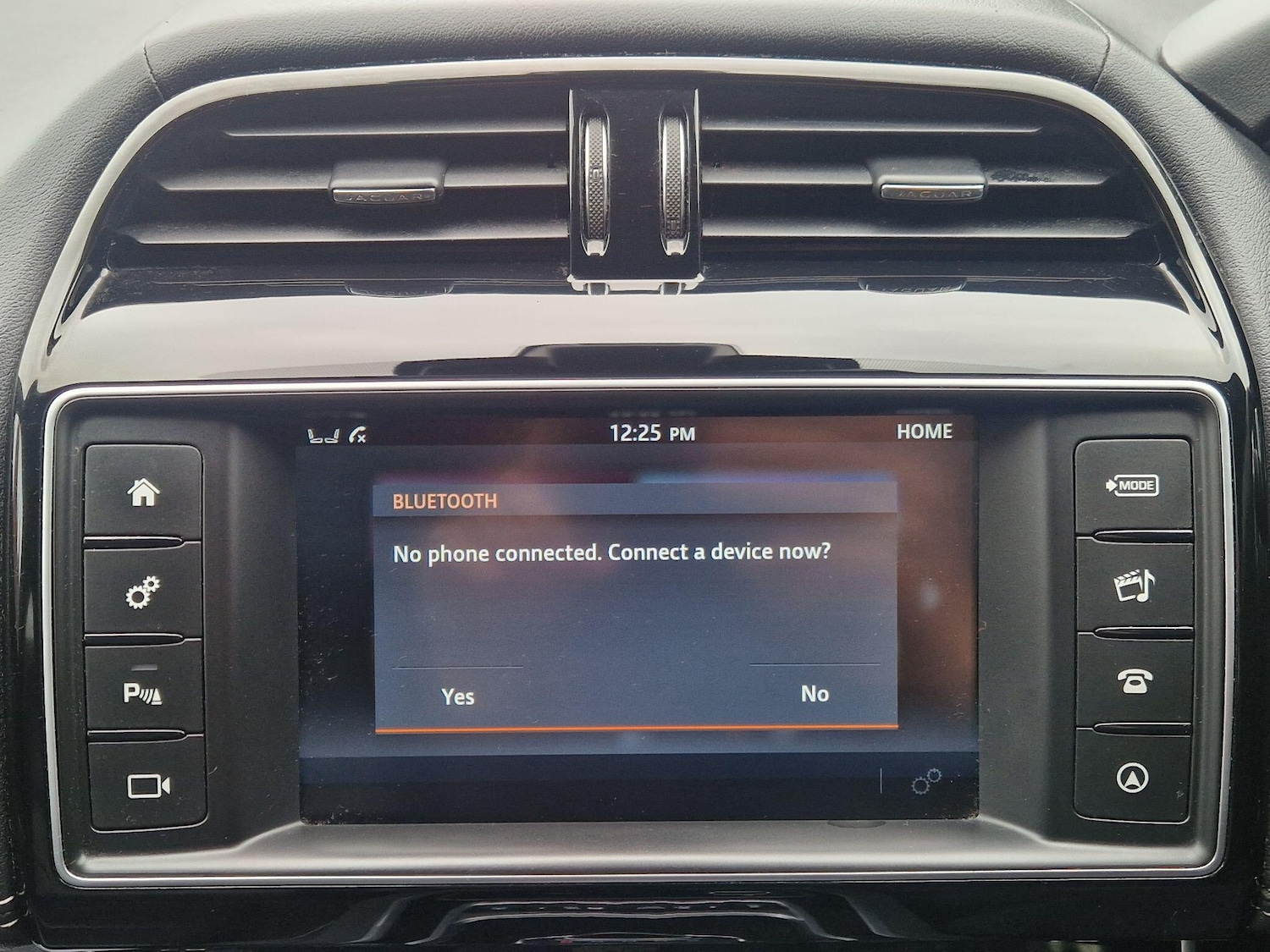 Used Jaguar XE 2017 for sale - 76832184: Photo 49