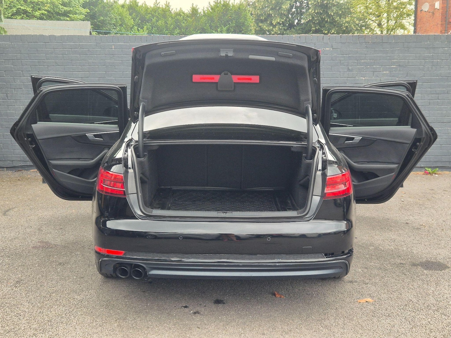 Used Audi A4 2017 for sale - 76781170: Photo 19