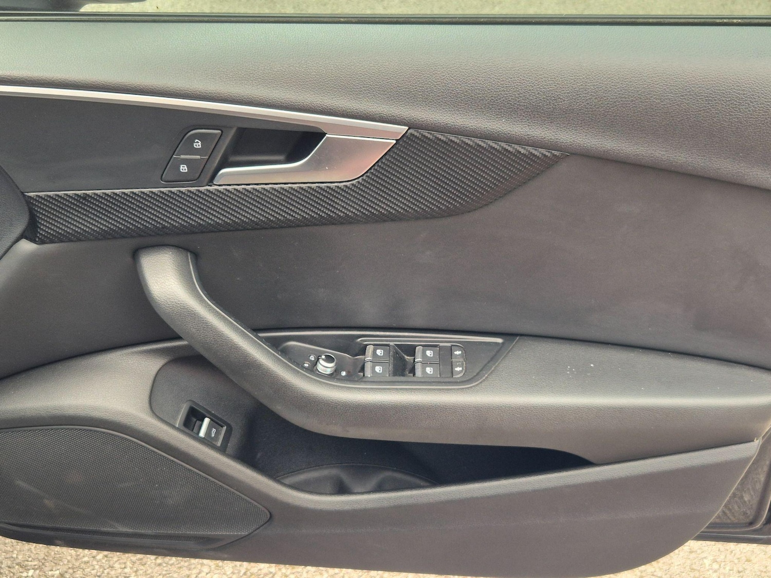 Used Audi A4 2017 for sale - 76781170: Photo 28