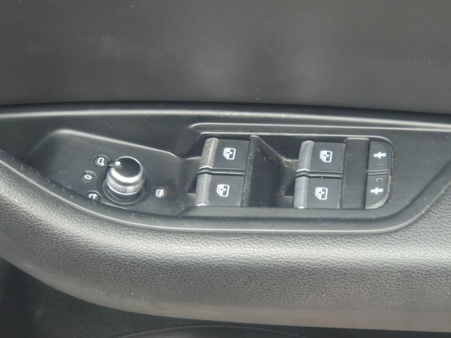 Used Audi A4 2017 for sale - 76781170: Photo 29