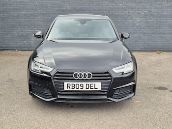 Used Audi A4 2017 for sale - 76781170: Photo