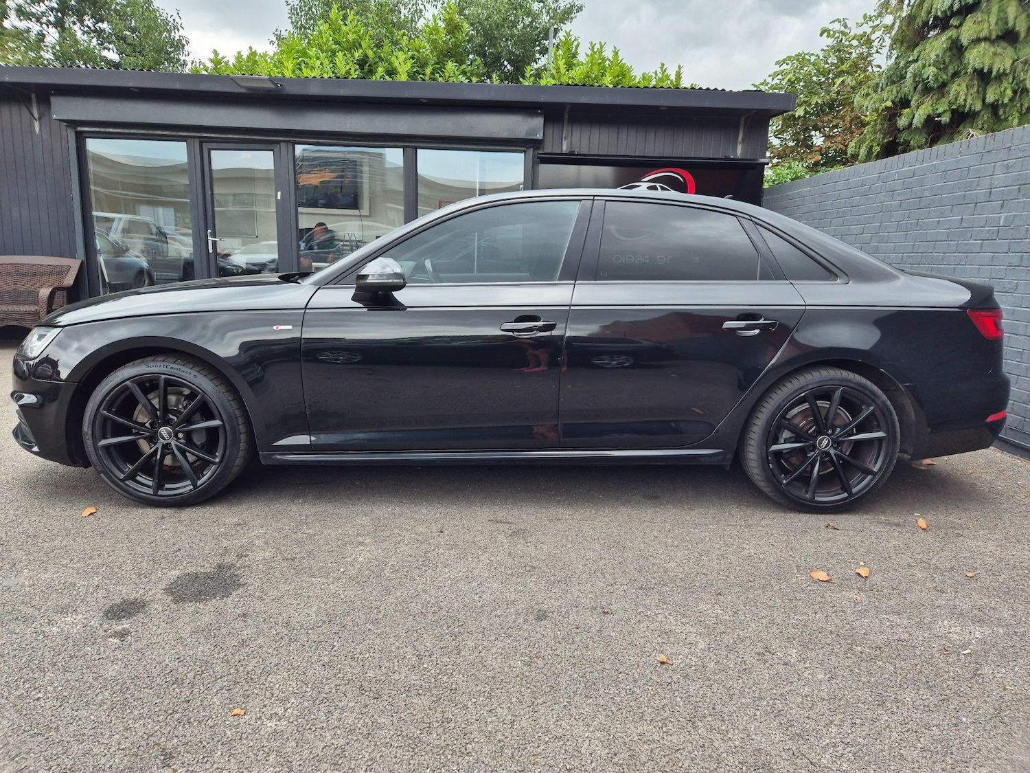 Used Audi A4 2017 for sale - 76781170: Photo 6
