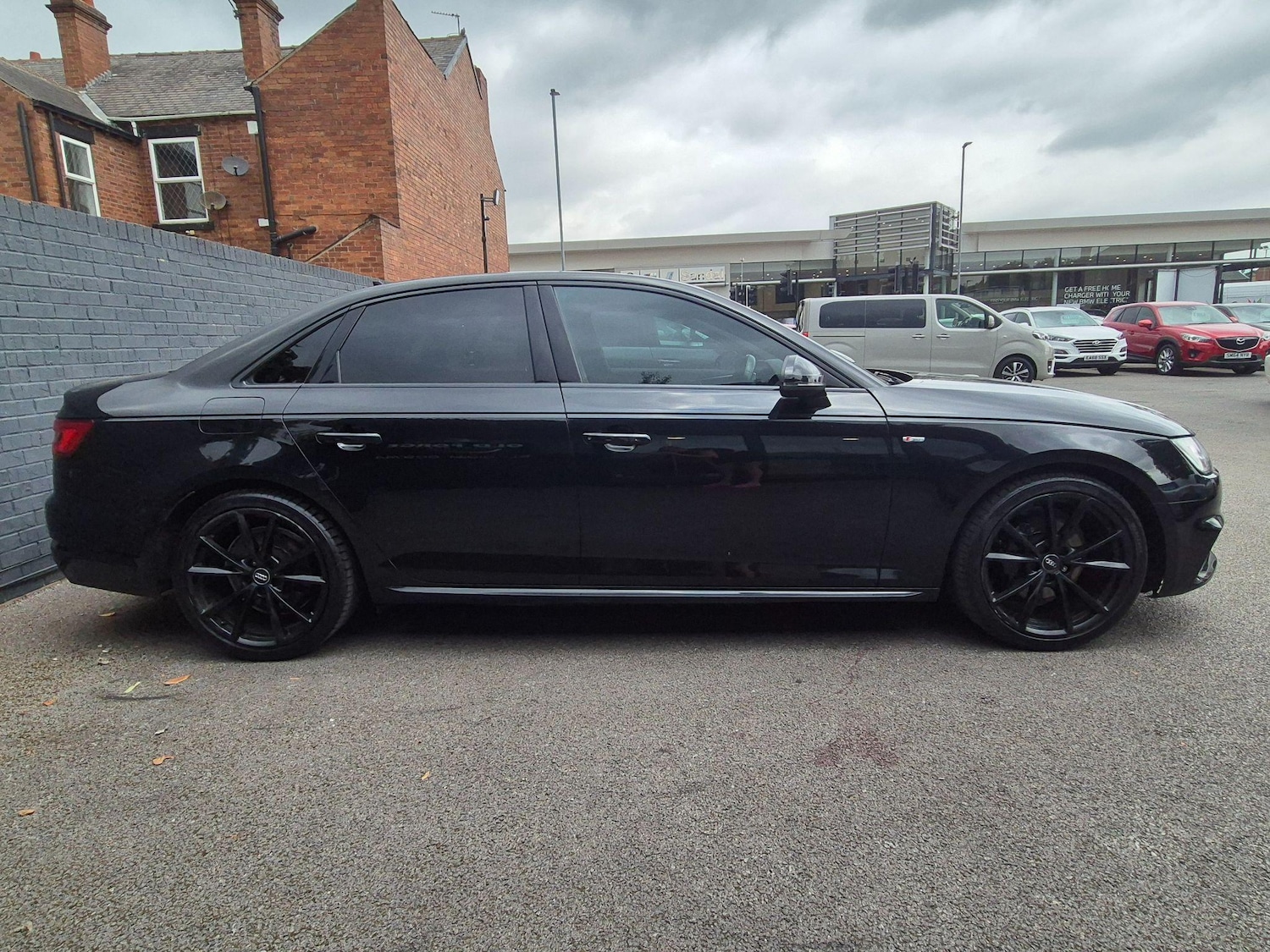 Used Audi A4 2017 for sale - 76781170: Photo 7