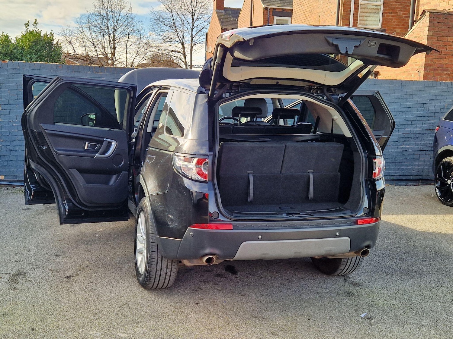 Used Land Rover Discovery Sport 2017 for sale - 77670307: Photo 19