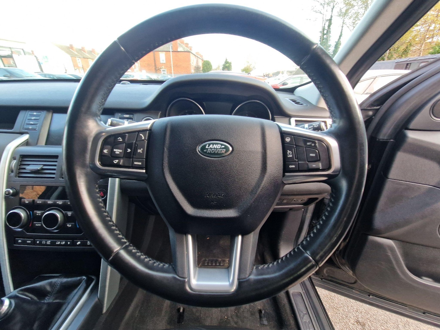 Used Land Rover Discovery Sport 2017 for sale - 77670307: Photo 47