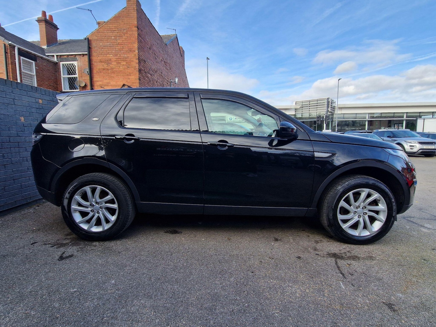 Used Land Rover Discovery Sport 2017 for sale - 77670307: Photo 7