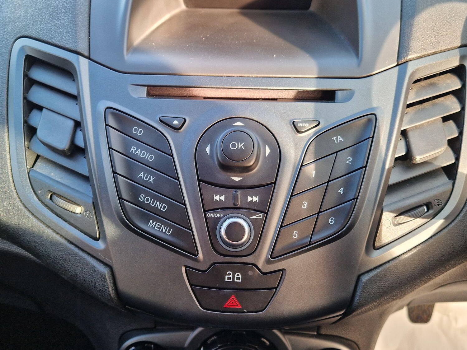 Used Ford Fiesta for sale - 77671052: Photo 47