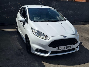 Used Ford Fiesta 2014 for sale - 79553598: Photo