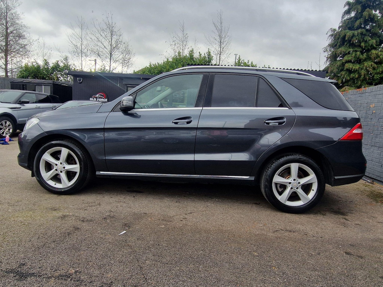 Used Mercedes-Benz M Class 2015 for sale - 77883322: Photo 6