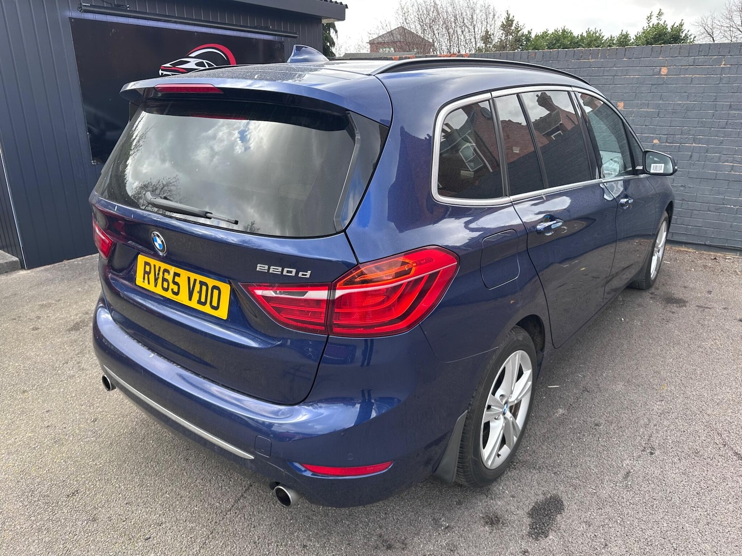 Used BMW 2 Series 2015 for sale - 77838464: Photo 10