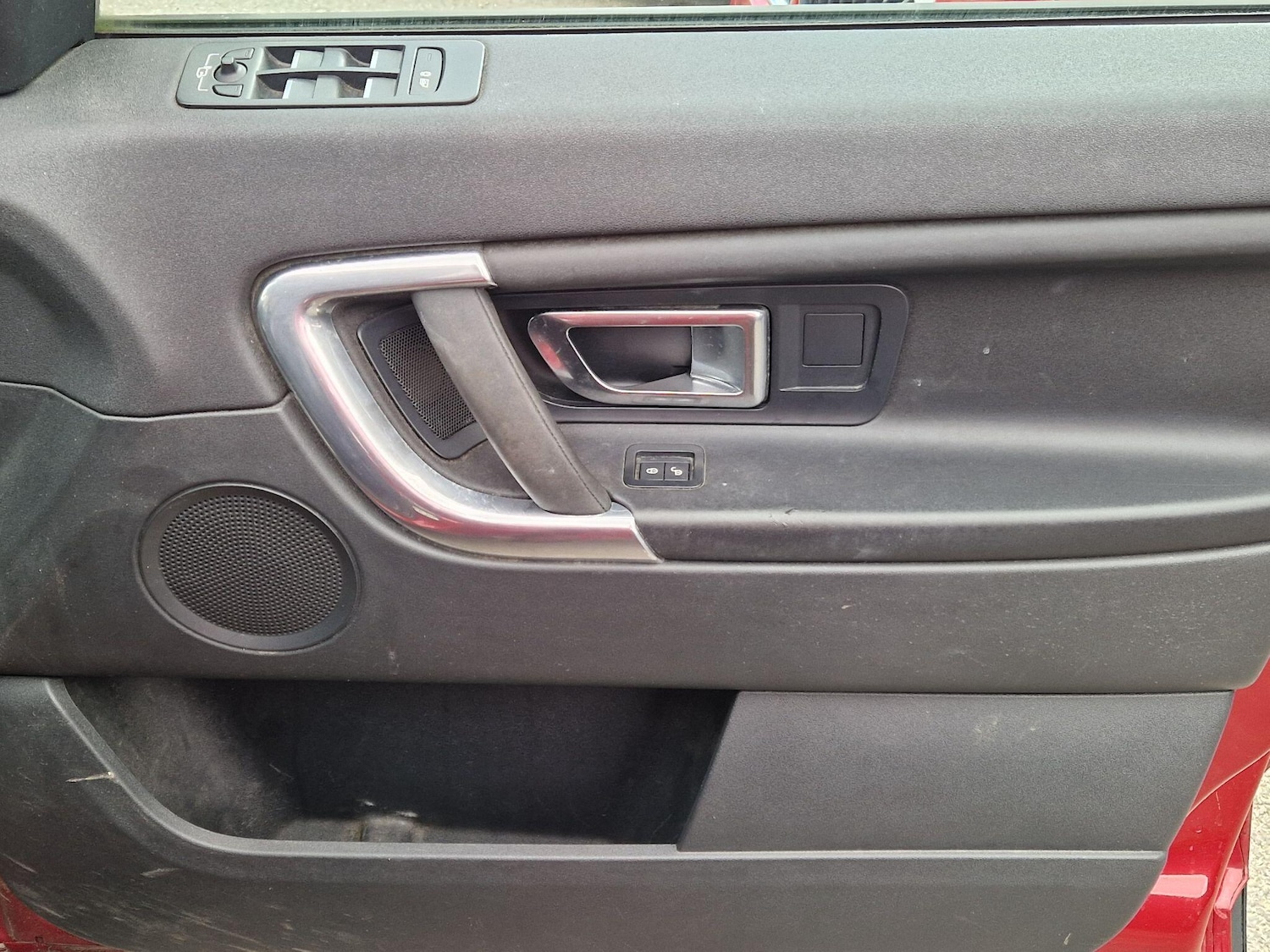 Used Land Rover Discovery Sport for sale - 77883321: Photo 31