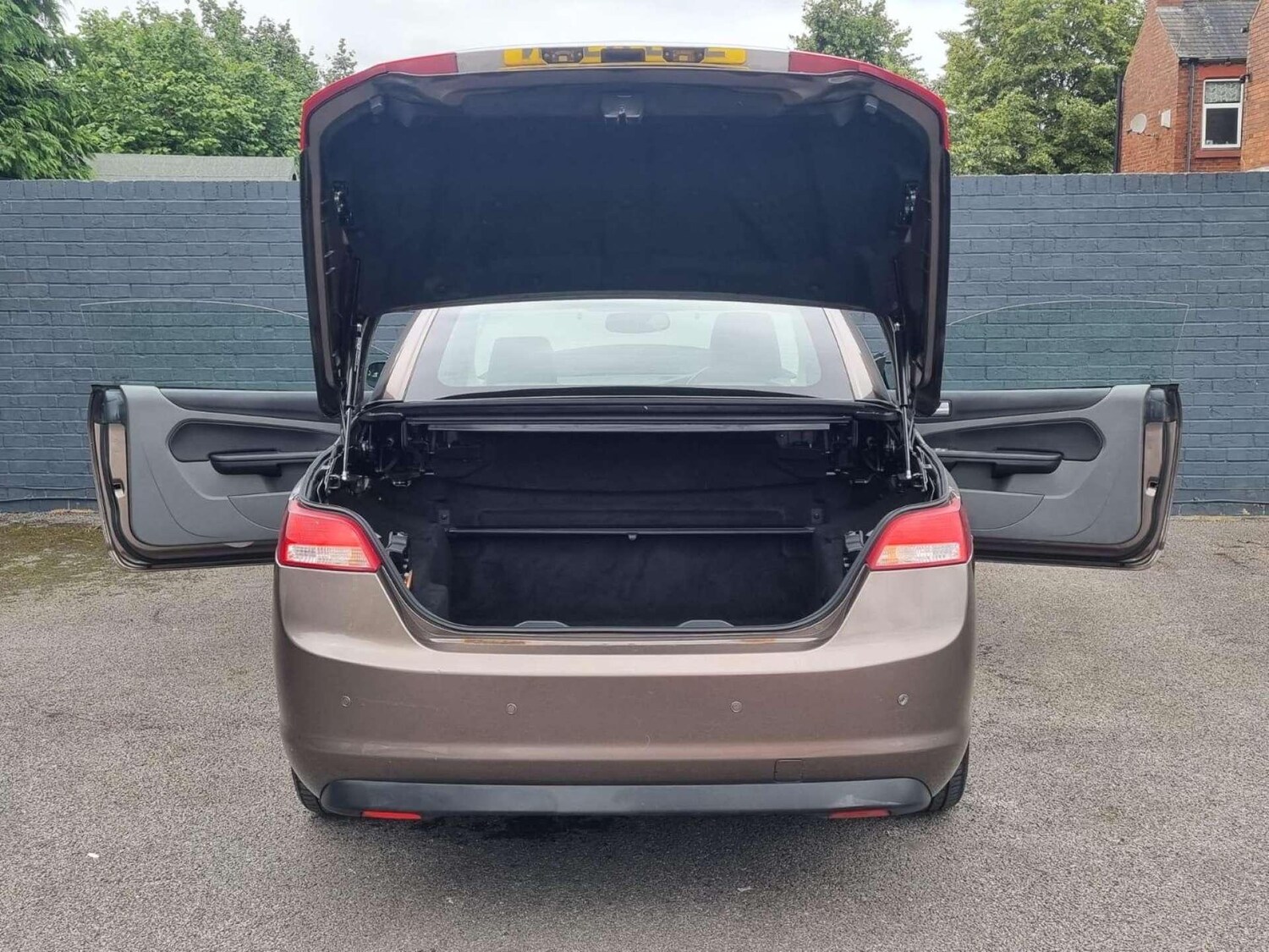 Used Ford Focus CC 2009 for sale - 76781499: Photo 18