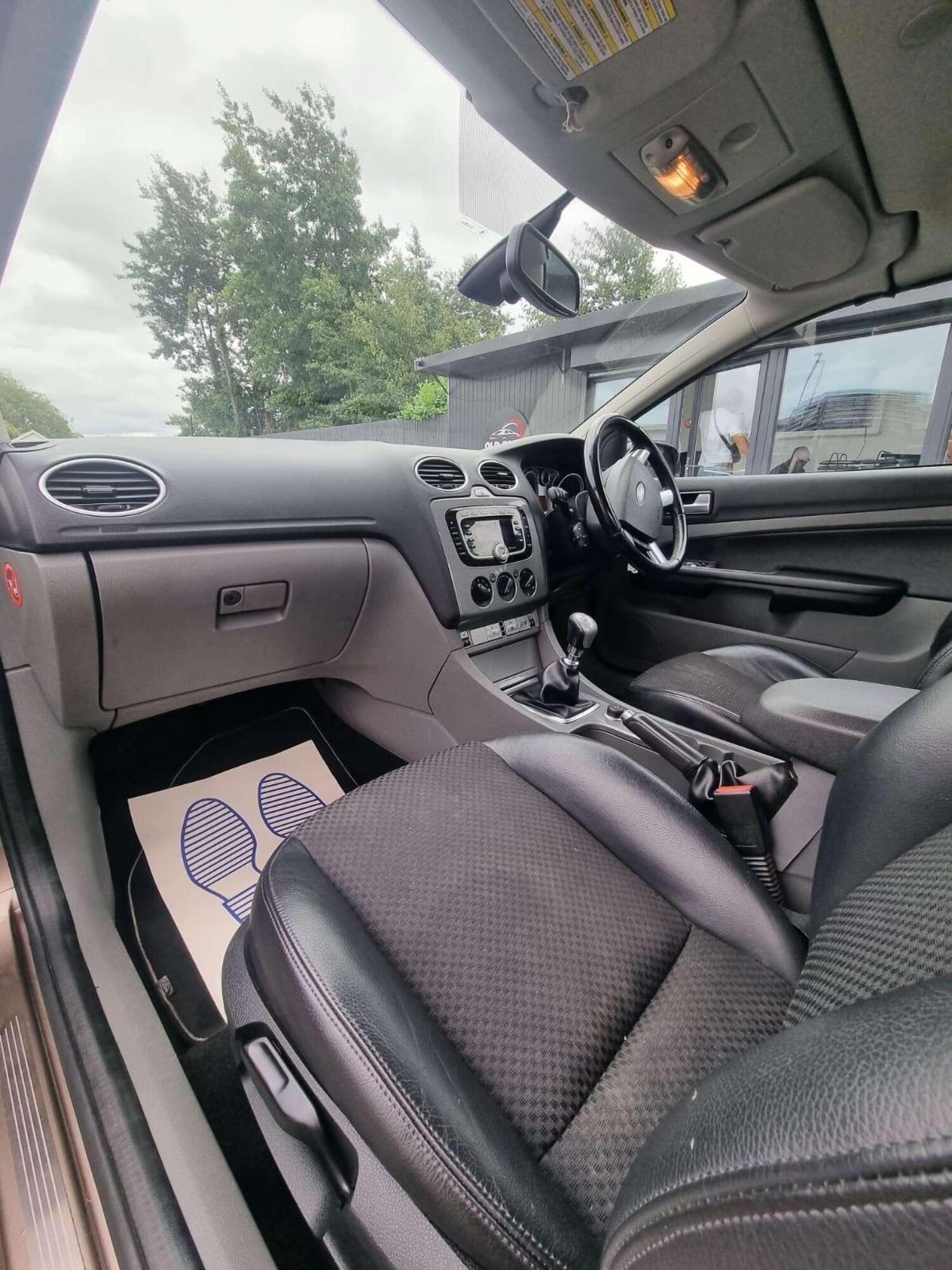 Used Ford Focus CC 2009 for sale - 76781499: Photo 32