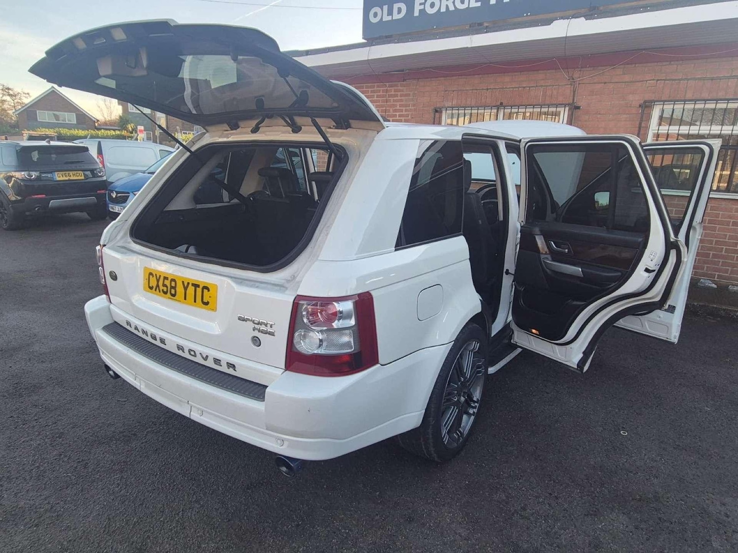 Used Land Rover Range Rover Sport 2008 for sale - 77144634: Photo 18