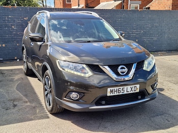 Used Nissan X-Trail 2016 for sale - 79388793: Photo