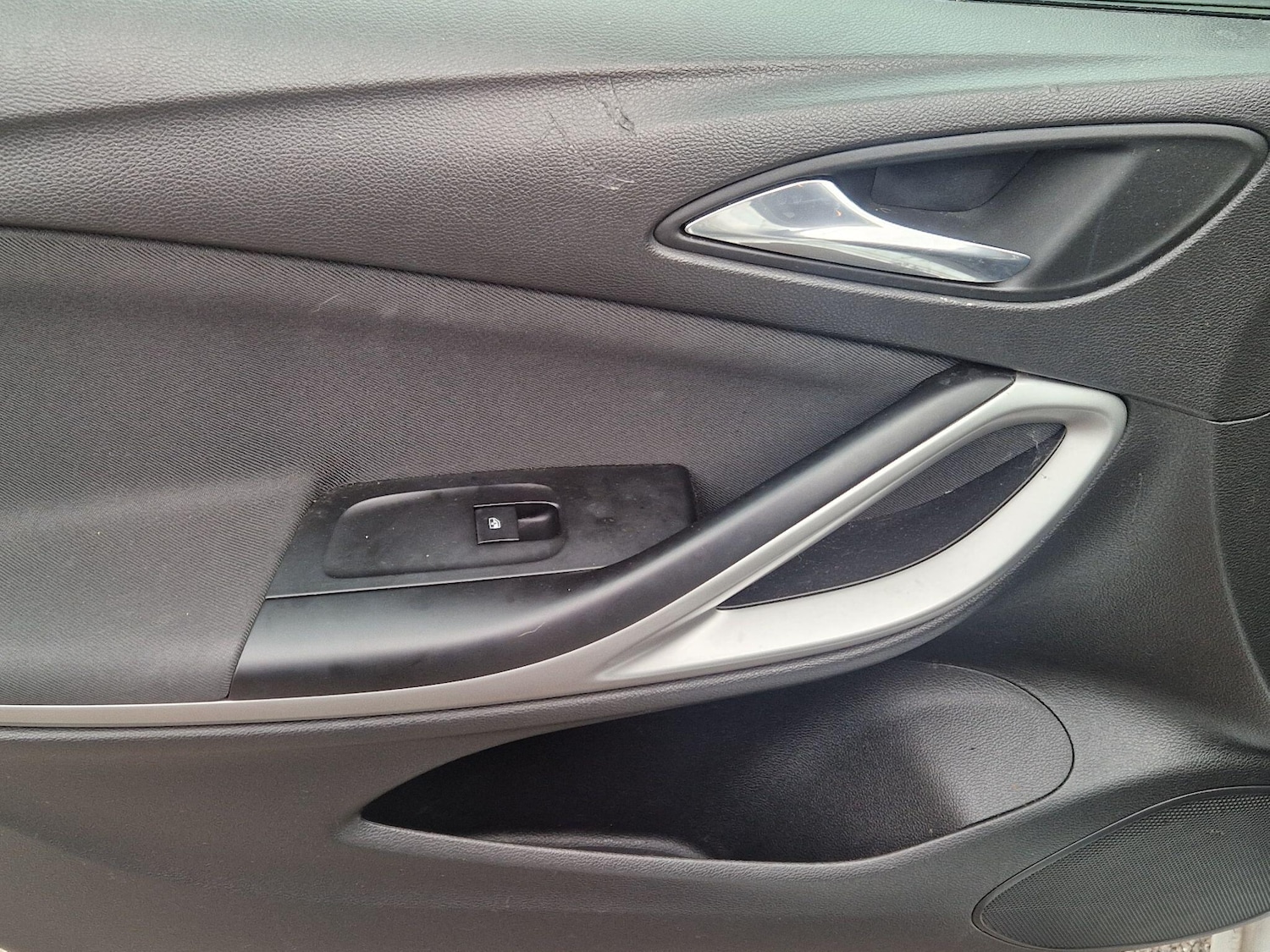 Used Vauxhall Astra 2018 for sale - 77853760: Photo 40