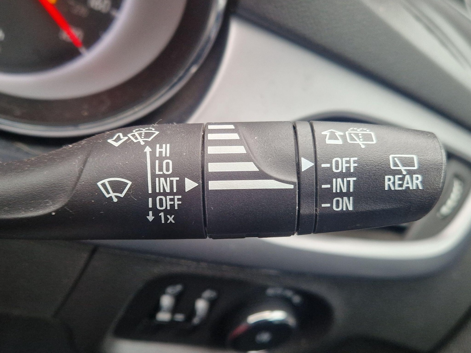 Used Vauxhall Astra 2018 for sale - 77853760: Photo 45