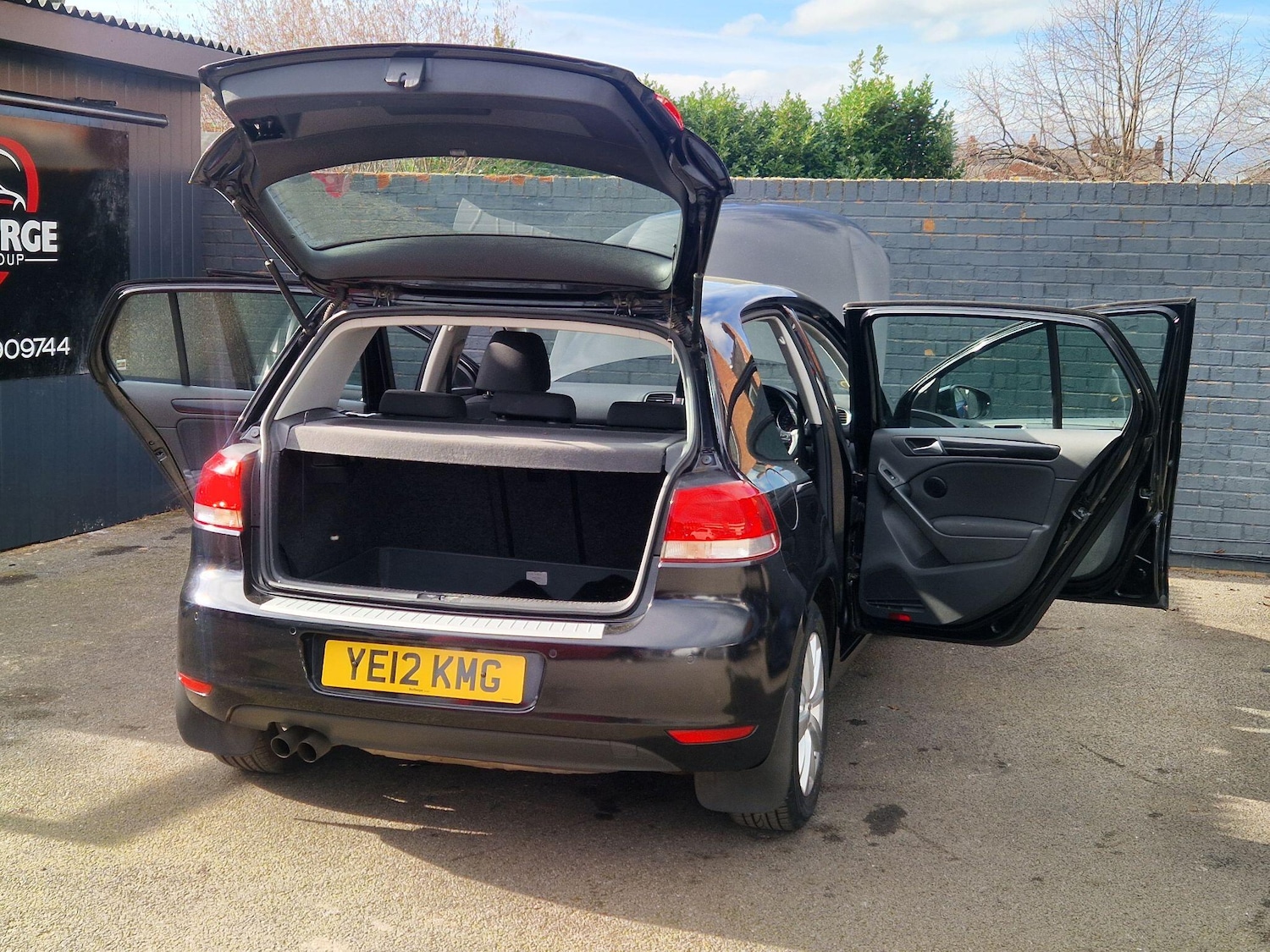 Used Volkswagen Golf 2012 for sale - 77670976: Photo 21