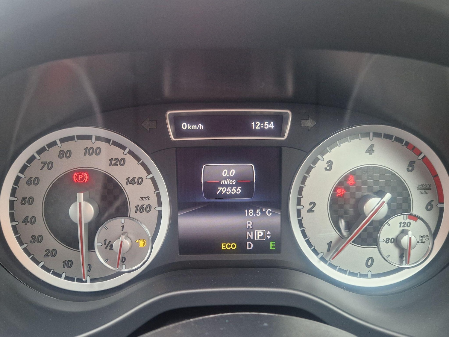 Used Mercedes-Benz A-Class 2014 for sale - 77330350: Photo 11