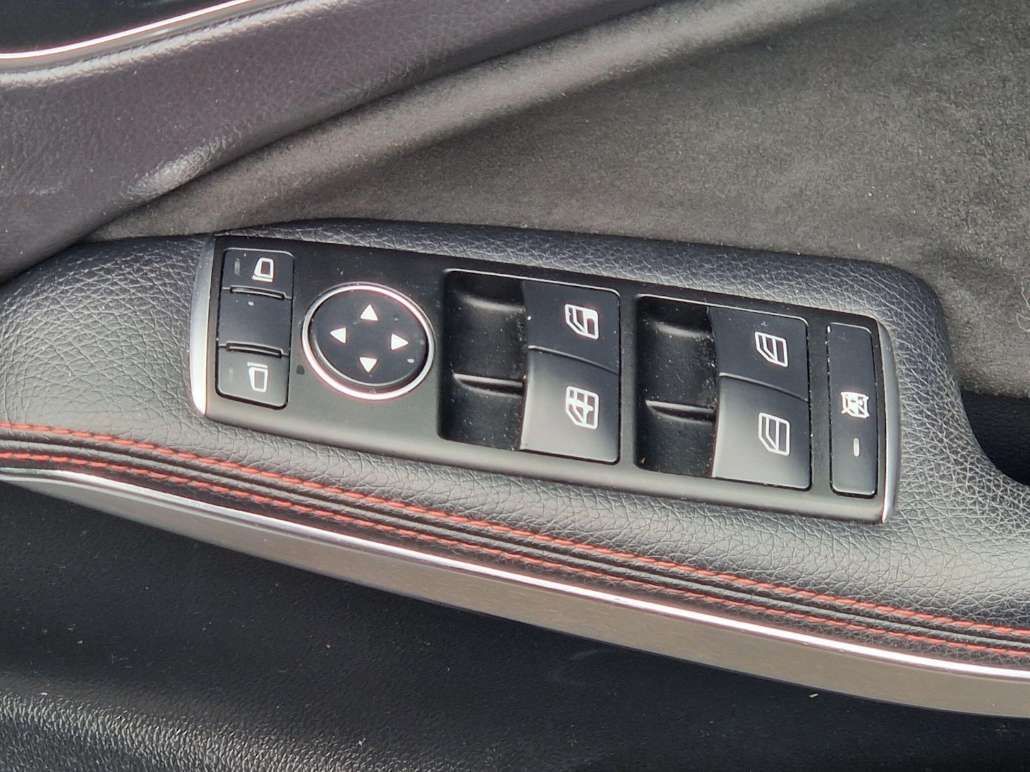 Used Mercedes-Benz A-Class 2014 for sale - 77330350: Photo 32