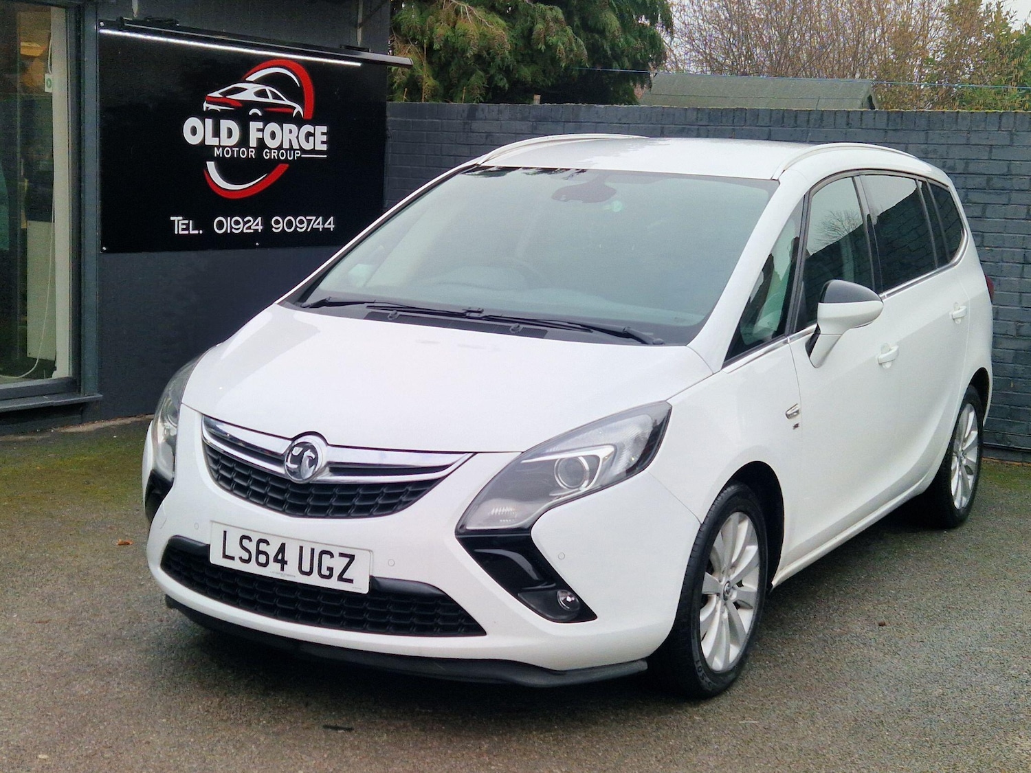 Used Vauxhall Zafira 2014 for sale - 77358907: Photo 1
