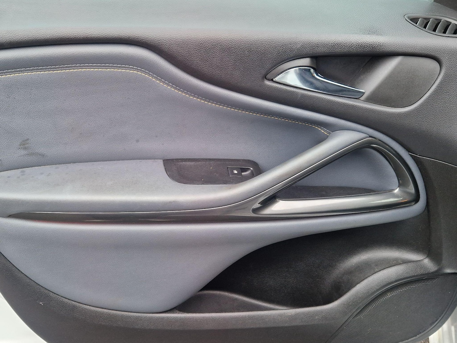 Used Vauxhall Zafira 2014 for sale - 77358907: Photo 39