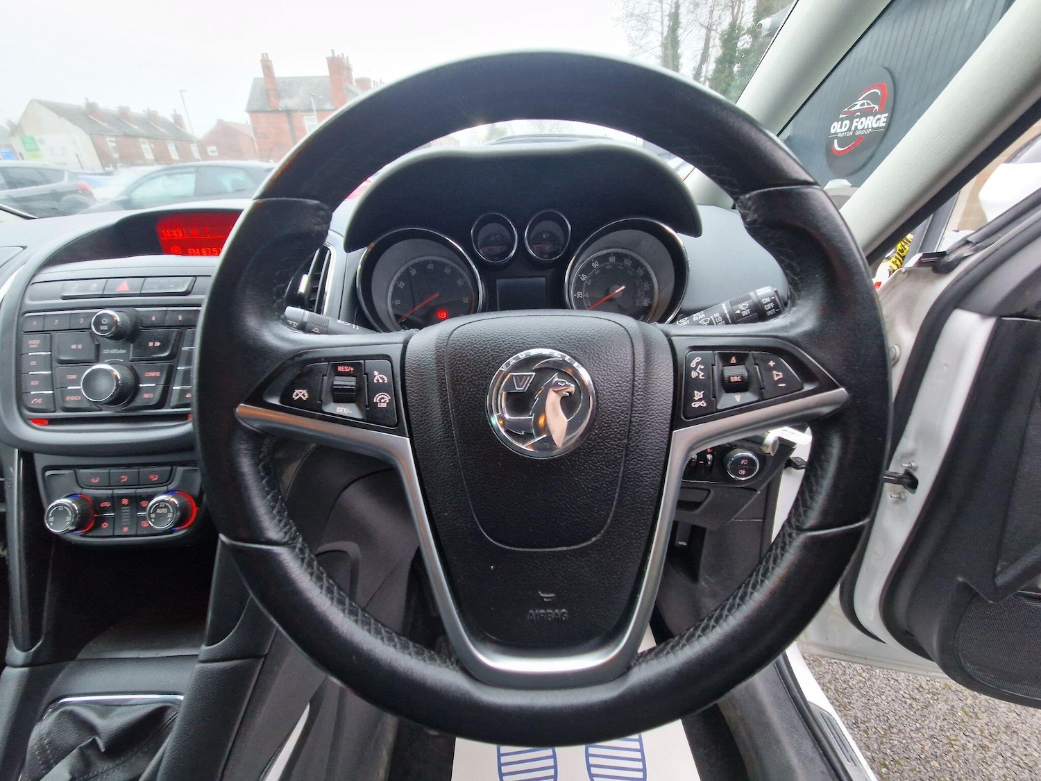 Used Vauxhall Zafira 2014 for sale - 77358907: Photo 47