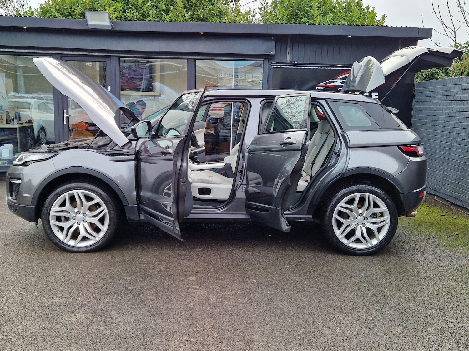 Used Land Rover Range Rover Evoque for sale - 77214859: Photo 15