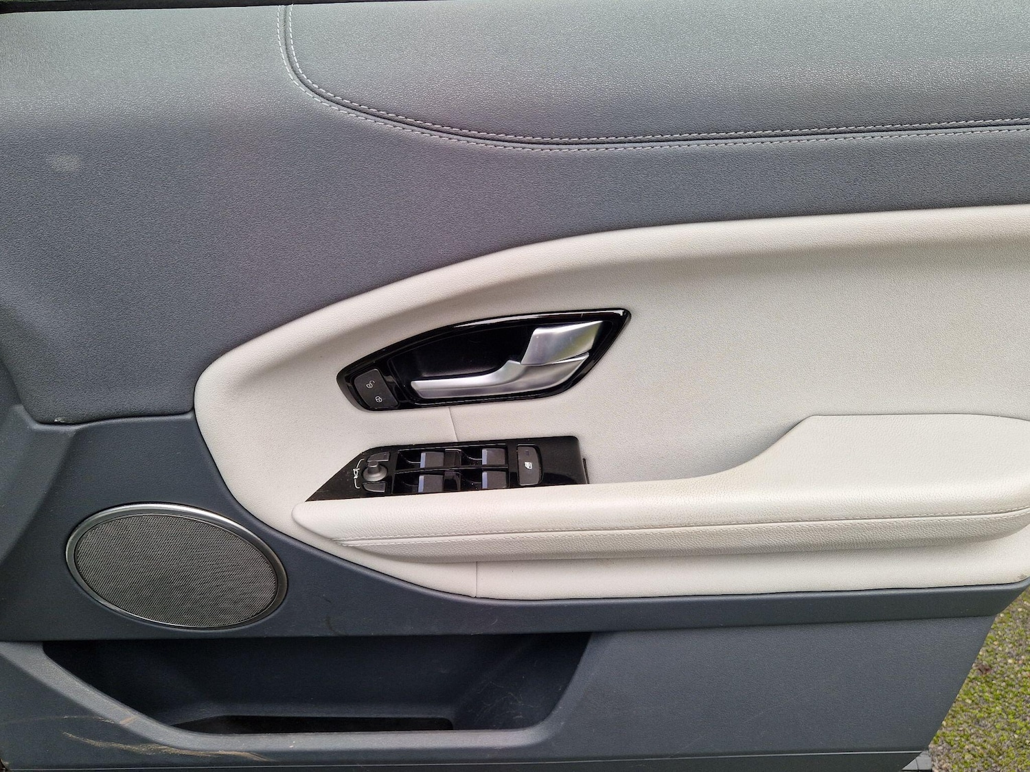 Used Land Rover Range Rover Evoque for sale - 77214859: Photo 32