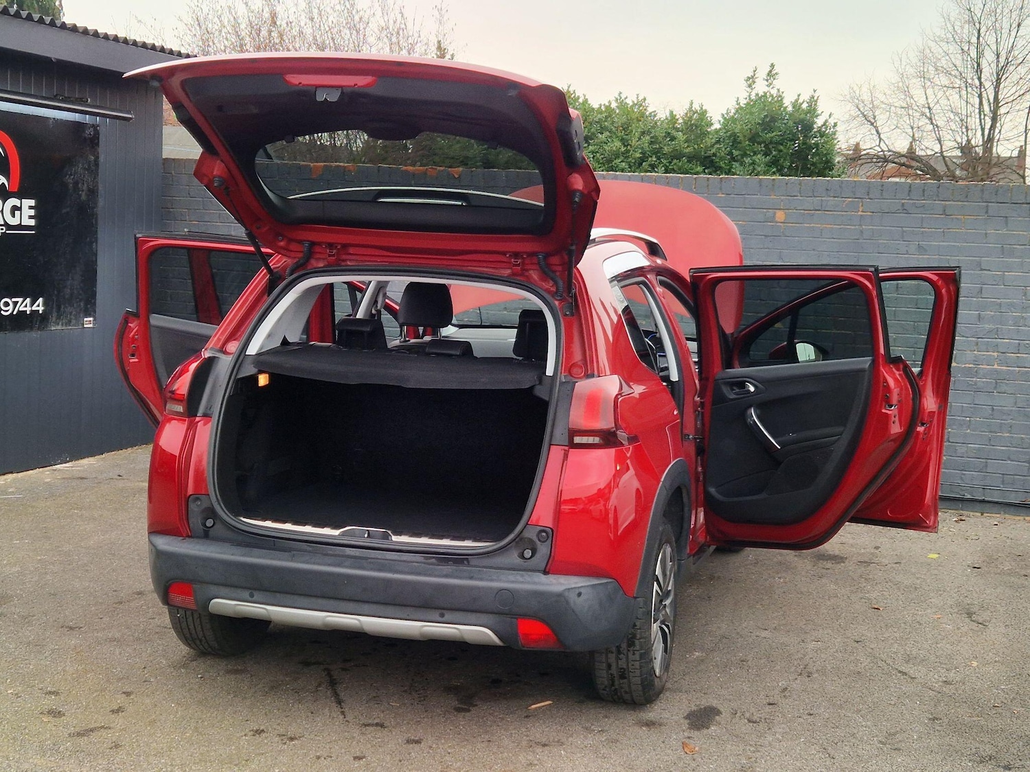 Used Peugeot 2008 for sale - 77808002: Photo 21