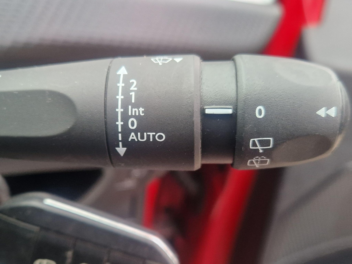 Used Peugeot 2008 for sale - 77808002: Photo 46